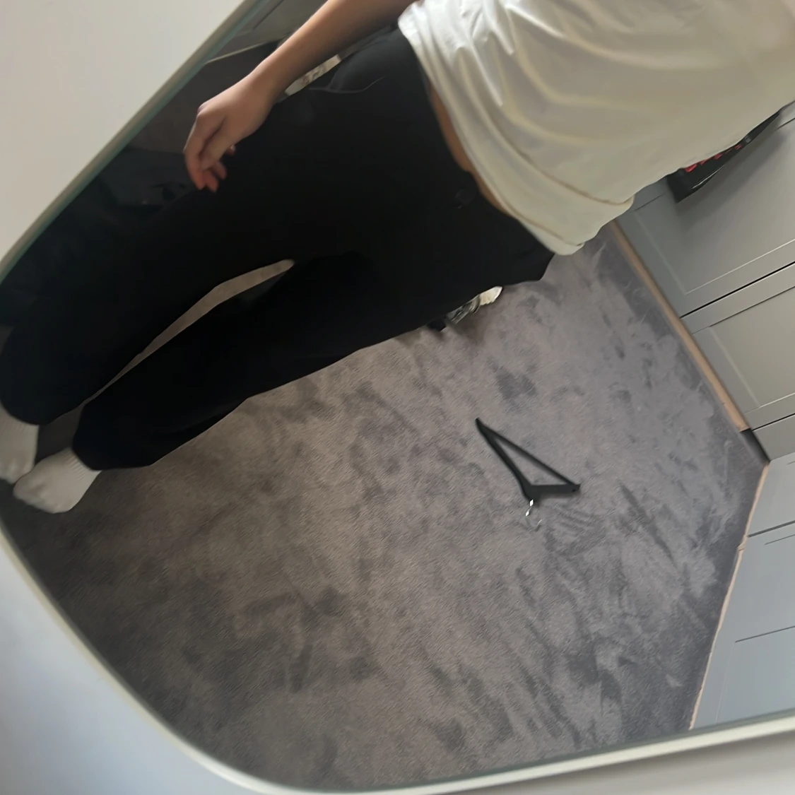 Skjut sköna byxor från Lindex