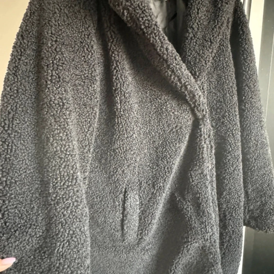 Svart teddyjacka från Noisy May - 2