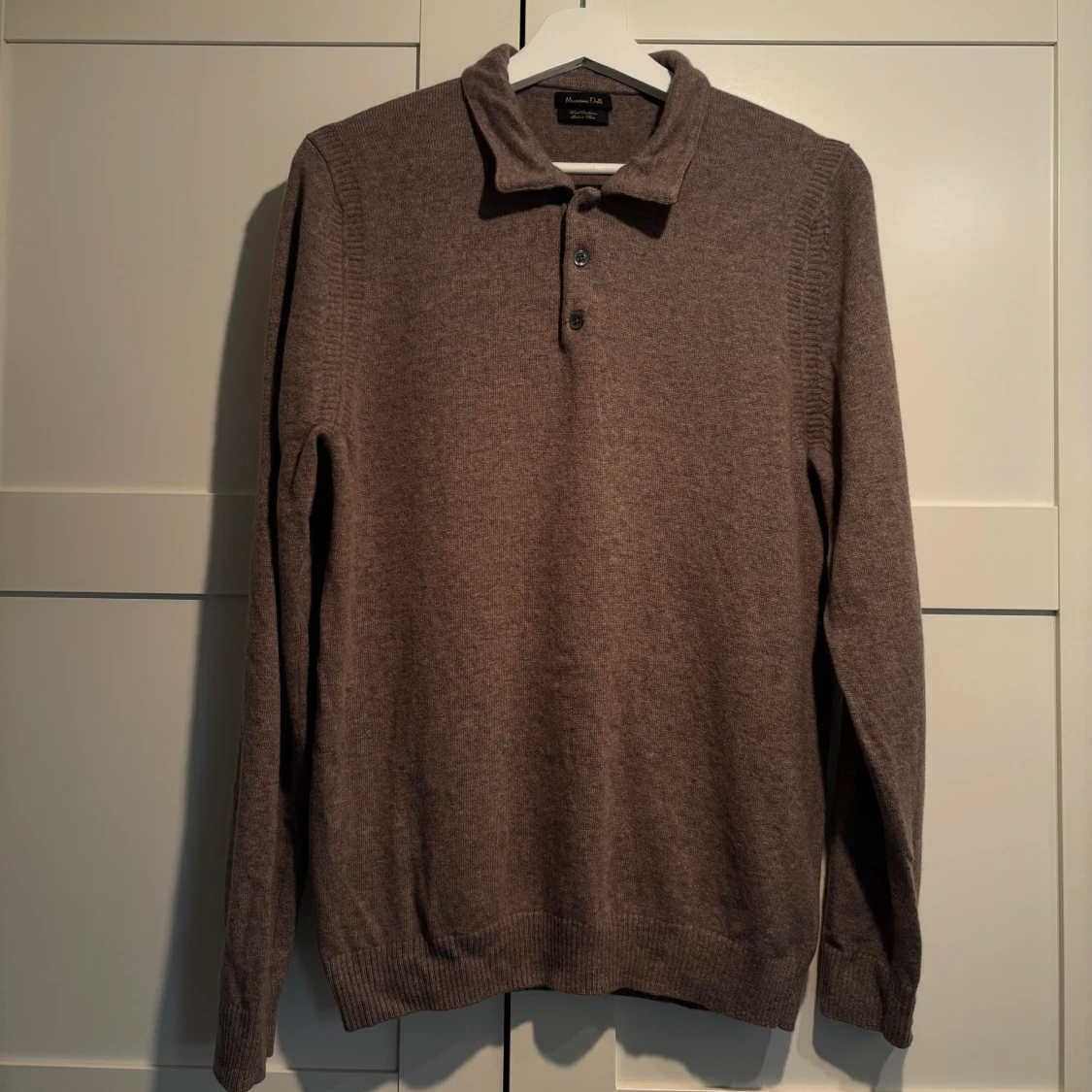 Brun stickad pikétröja Massimo Dutti