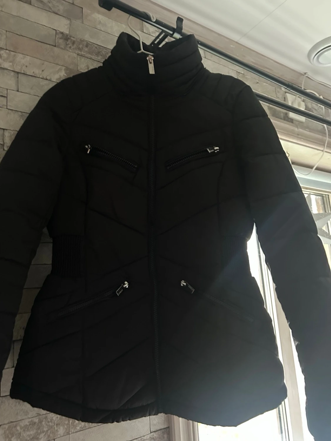 Svart pufferjacka från Livelo - 2