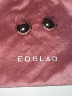 EDBLAD Bold Creoles L Steel - Har endast testat, ord pris 499kr Gott nytt år till alla!❤️