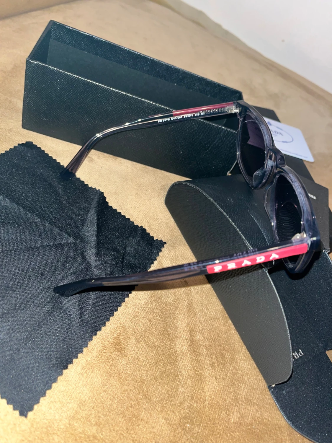 Prada glasögon  - 3