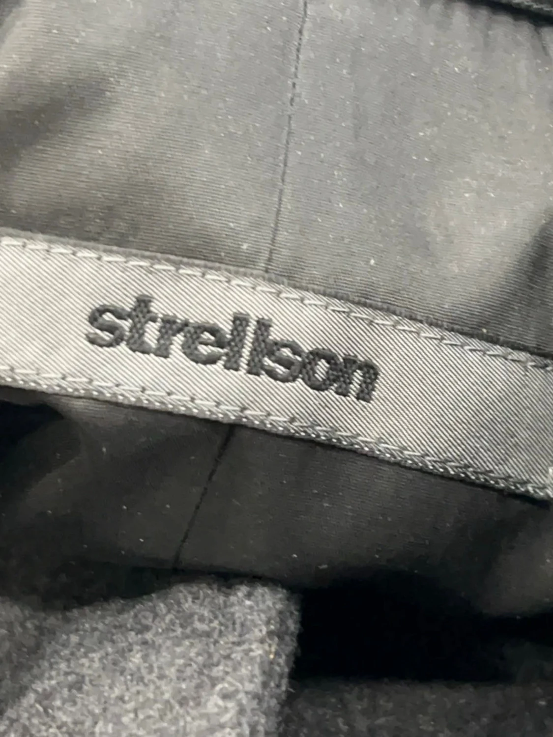 Vintage ullrock från Strellson - 2