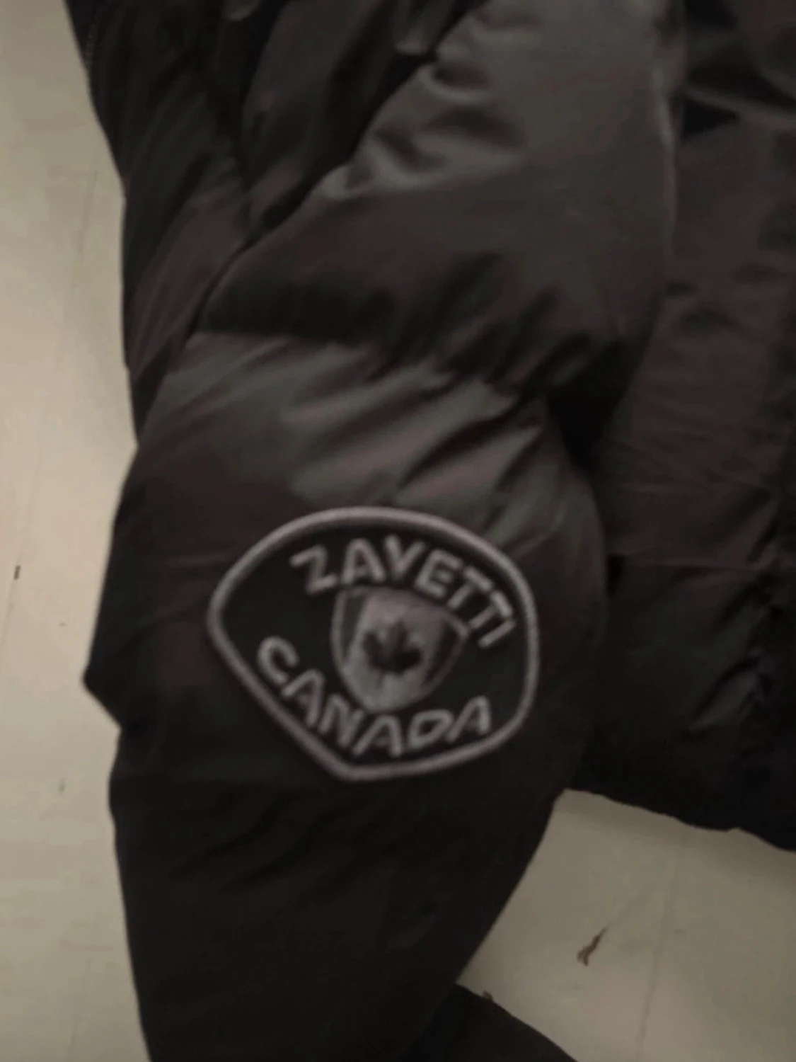 Svart pufferjacka från Zavetti Canada - 2
