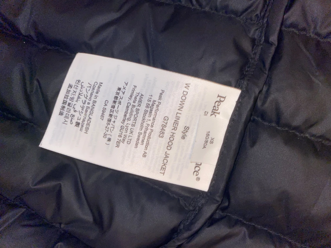 Svart dunjacka Peak Performance XS - 4