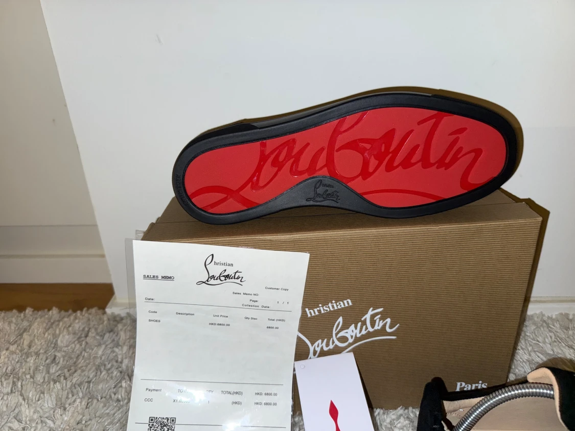 Christian Louboutin svarta sneakers - 1