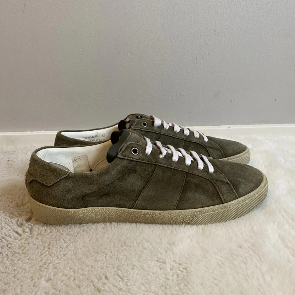 Söker! Saint Laurent skor 