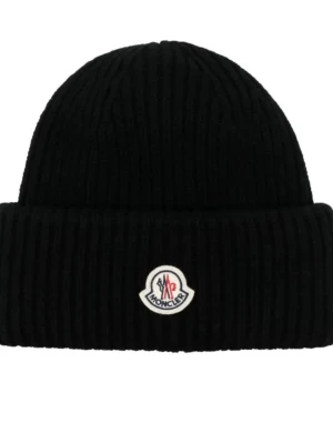 Moncler Beanie/Mössa till salu - Detaljer.kolsvart jungfruullblandning ribbstickad logotypmärke framtill stretchig design vikt kant. Köpte den i London, 2024.December för 3500