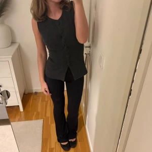 Topp - Så fin topp som passar så fint nu till hösten, väldigt skön i materialet!😘😘😚