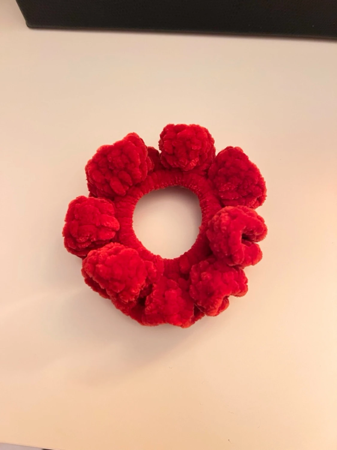 Velvet Scrunchie - Röd - 2