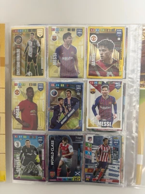 Fotbollskort - Fotbollskort  5kr styck