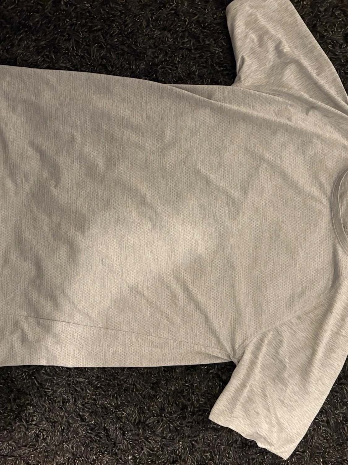 Ljusgrå basic t-shirt