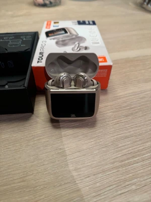 Jbl tour pro 3 - Nästan aldrig använda