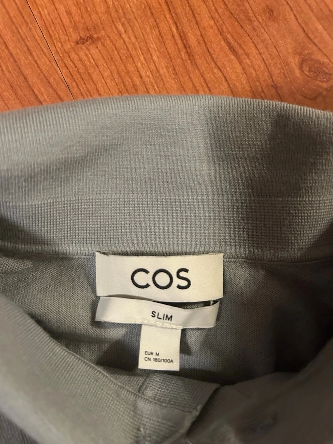 Ljusblå ullpiké från COS, slim fit - 2