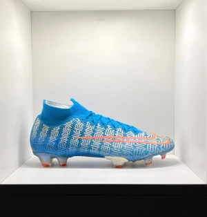 Nike Mercurial Superfly 7 Elite CR7 - ❗️❗️AVAILABLE❗️❗️  Nike Mercurial Superfly 7 Elite FG CR7 ”Shuai”🐉  Size- 10 US/ 44 EU 🇪🇺   Condition- 8.5/10 (8/10 på vänstra skon)