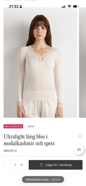 Vit långärmad blus med spets - jätte fin tröja från intimissmi vit med spets, aldrig använd! strl S