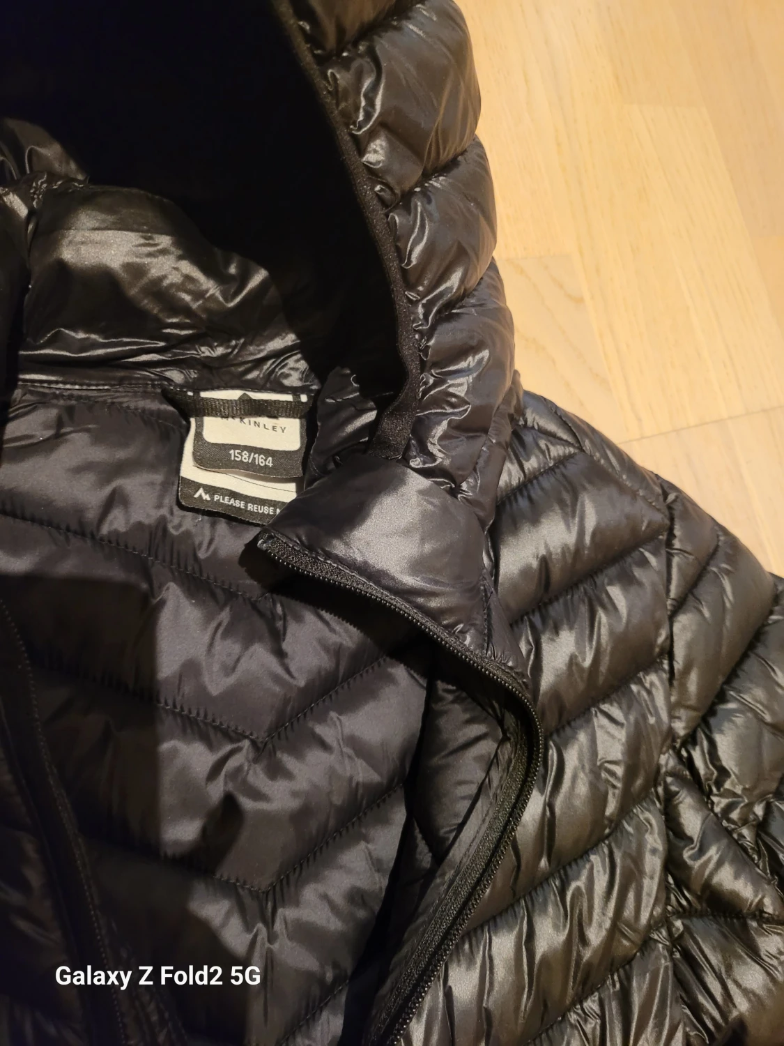 Svart dunjacka från McKinley - 1