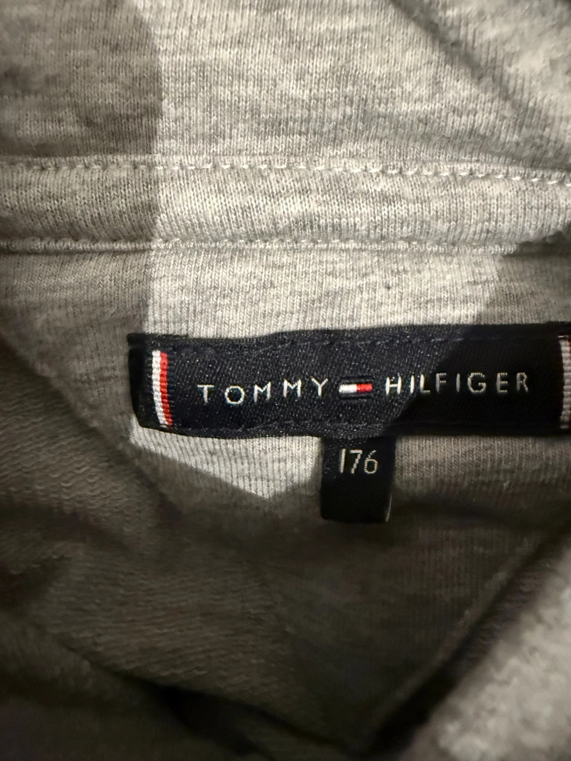 Grå hoodie Tommy Hilfiger med dragkedja - 2