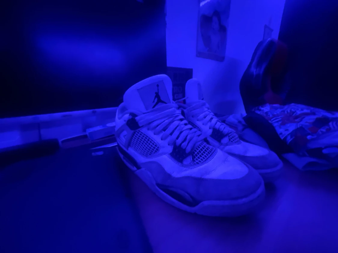 Nike Air Jordan 4 Retro Military black  - 1