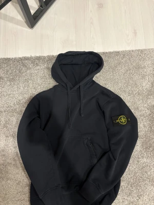 Stone island hoodie - Dark blue s size hoodie. Little too small for me but very nice quality