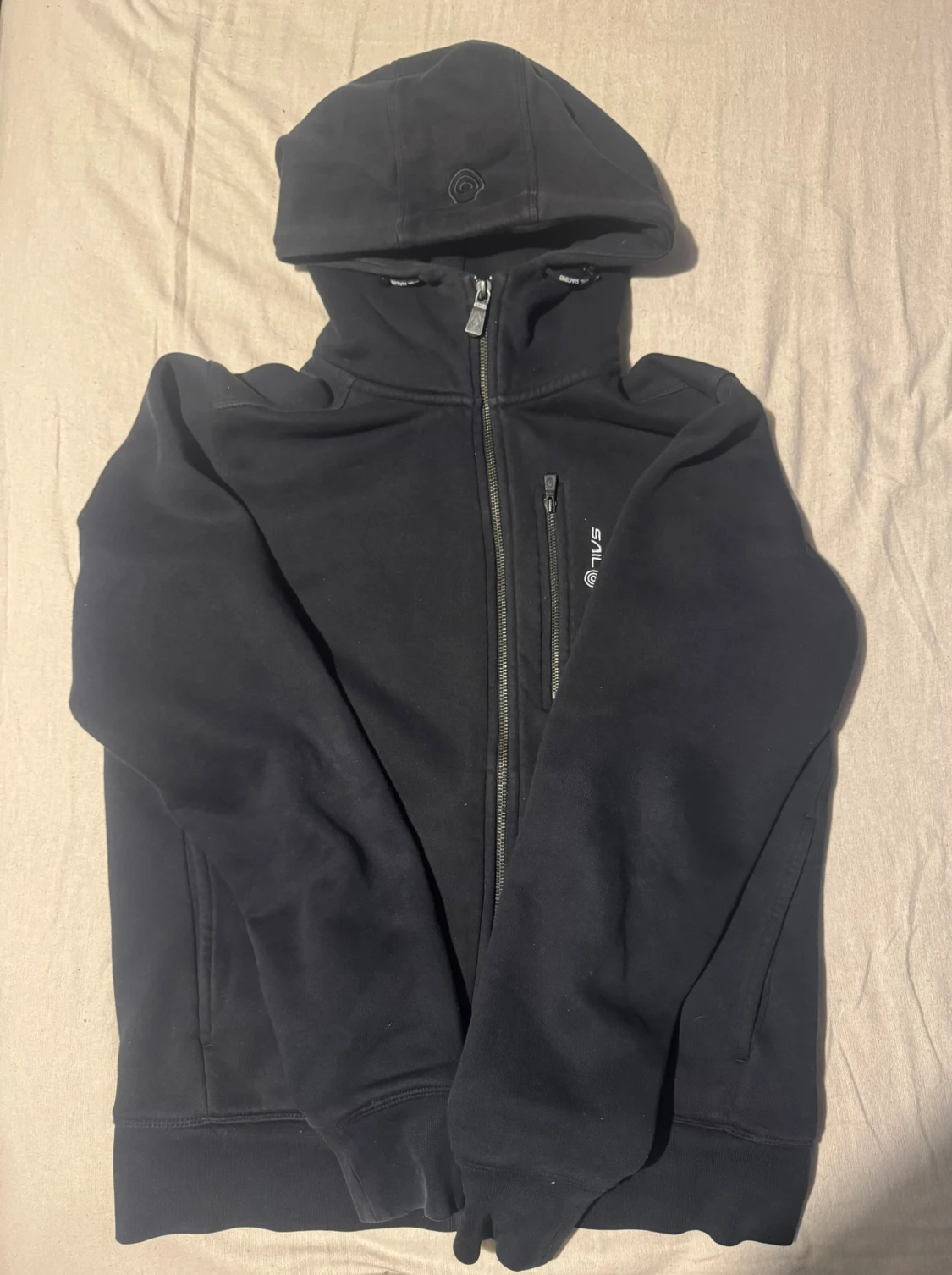 Svart sailracing zip-up