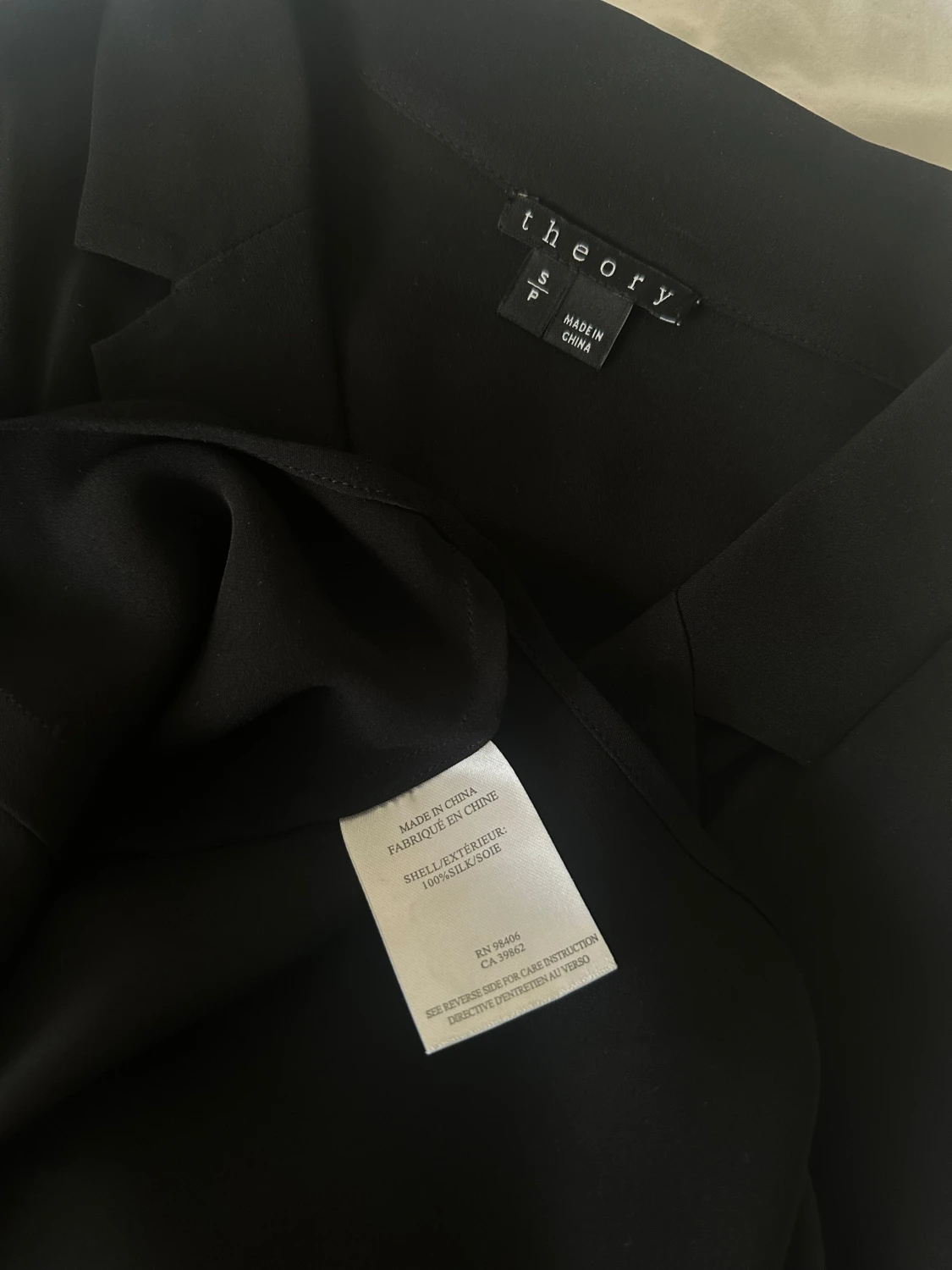 Svart omlott blus från Theory - 5