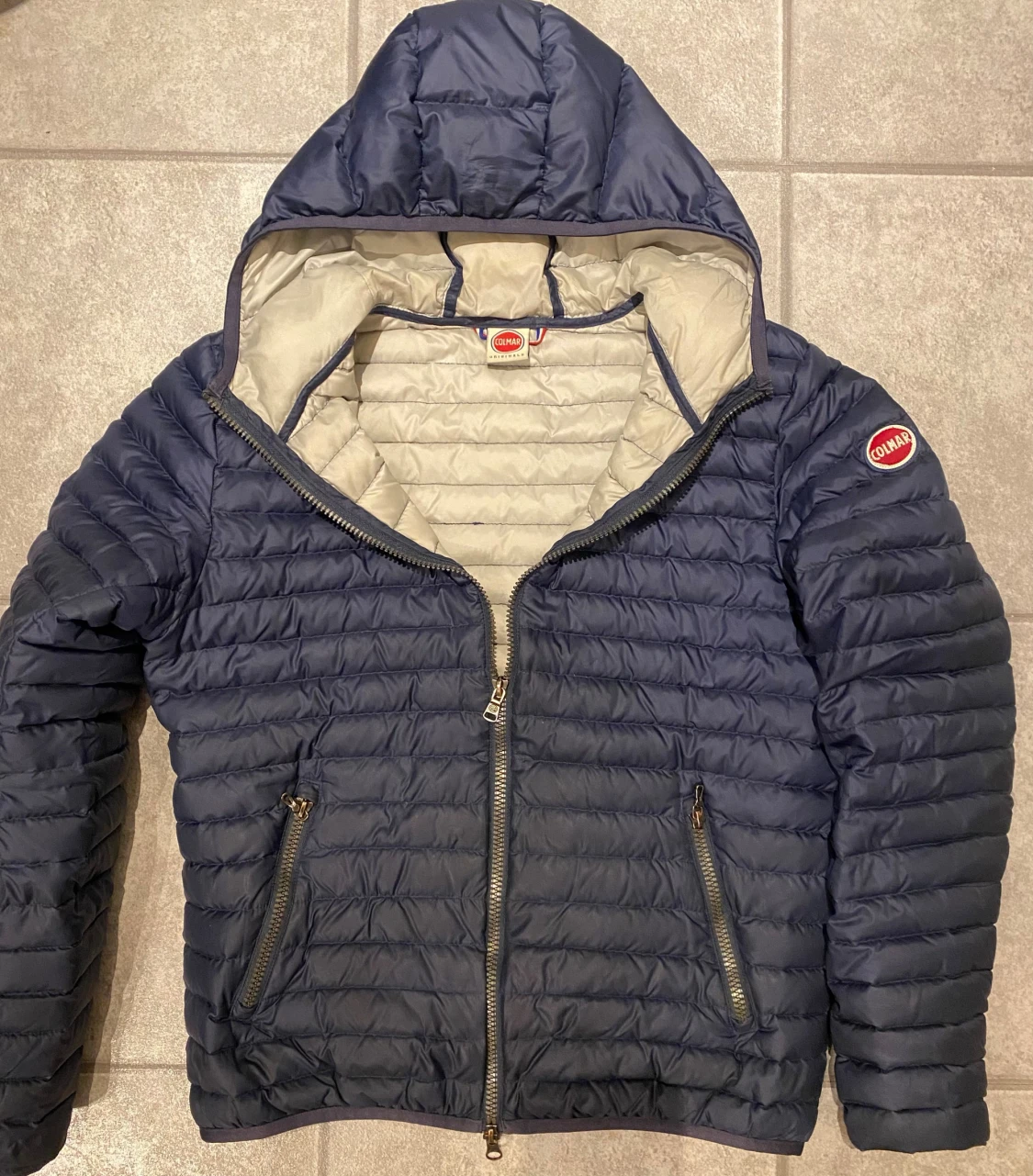 Mörkblå Colmar dunjacka med huva - 1