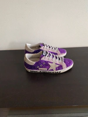 Golden Goose - Golden Goose, självklart äkta💞