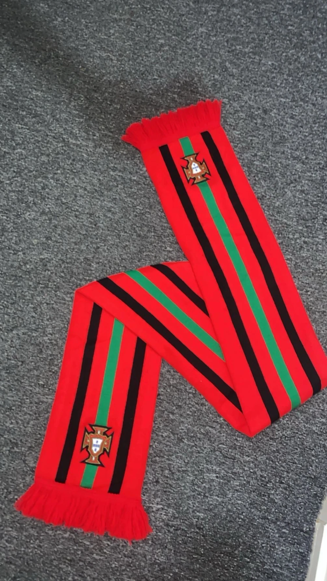 Portugal halsduk med ränder och emblem - 3