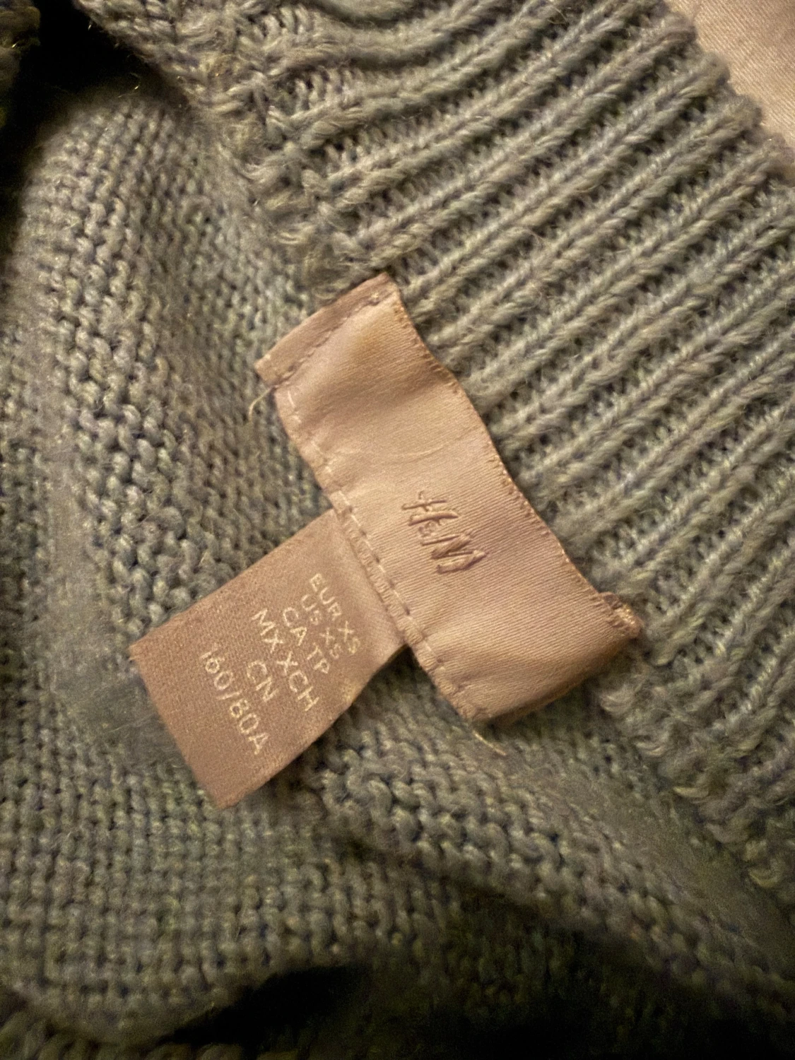 Ljusgrön stickad tröja från H&M - 1