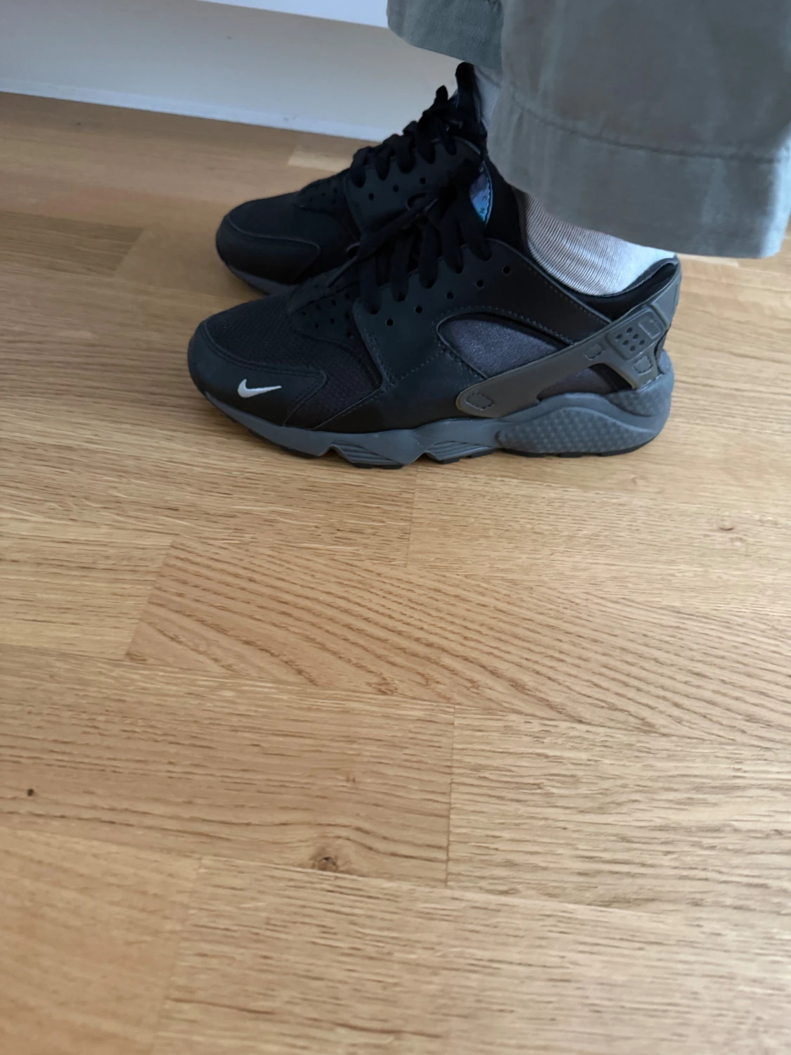 Nike Air Huarache svarta sneakers - 1