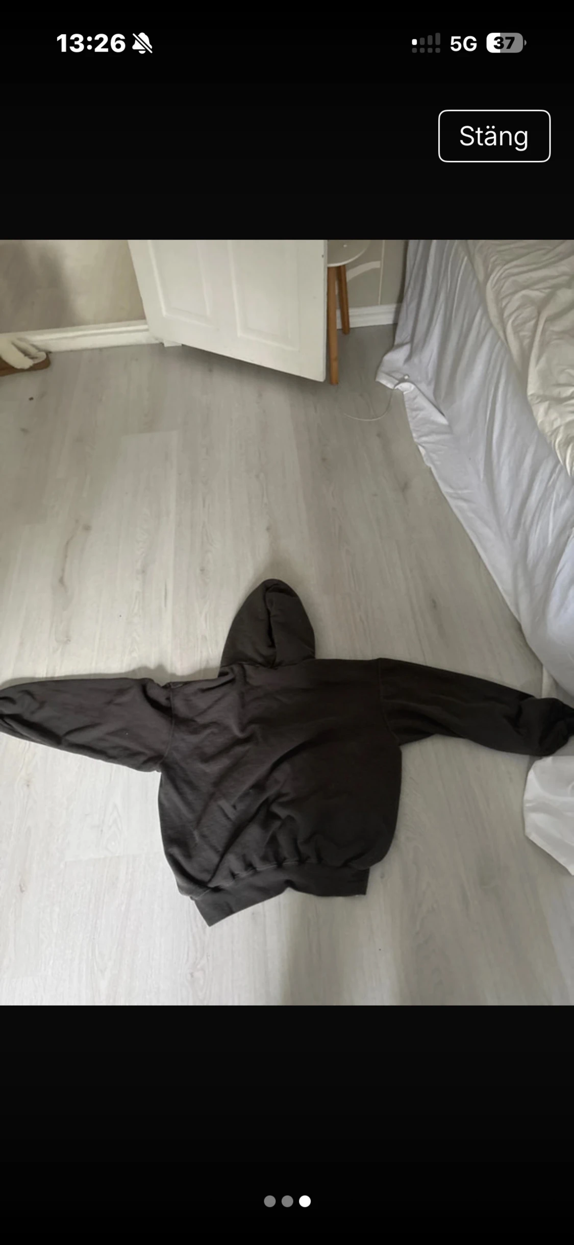 Mörkgrå hoodie från Rapsfield - 2