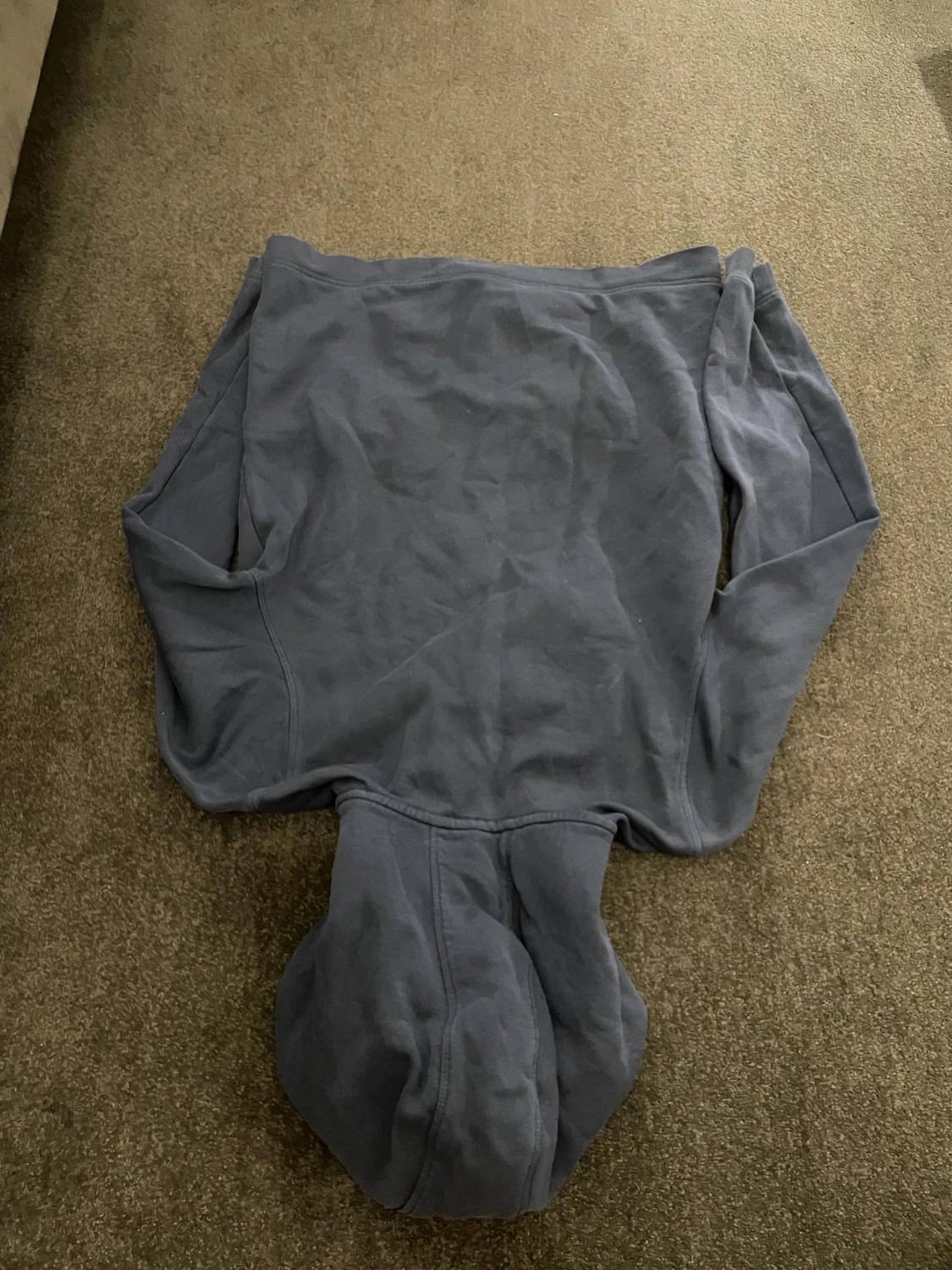 Mörkblå hoodie från Sail Racing - 3