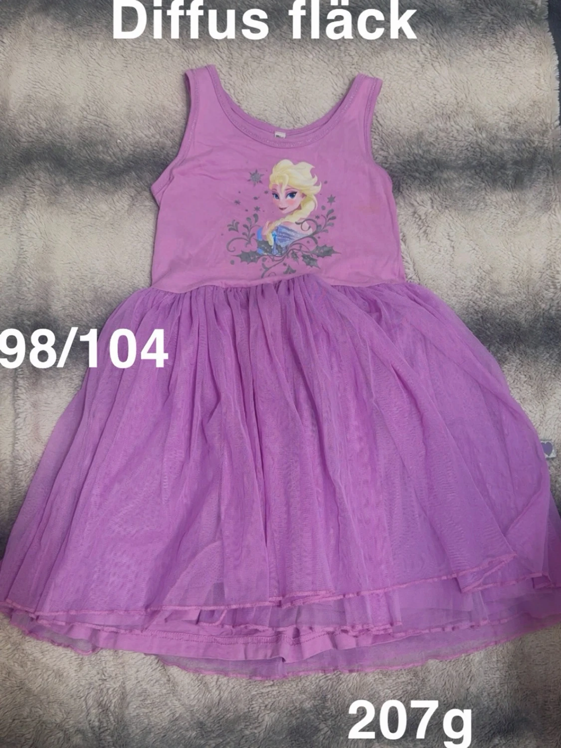 Lila Frozen-klänning med tyllkjol