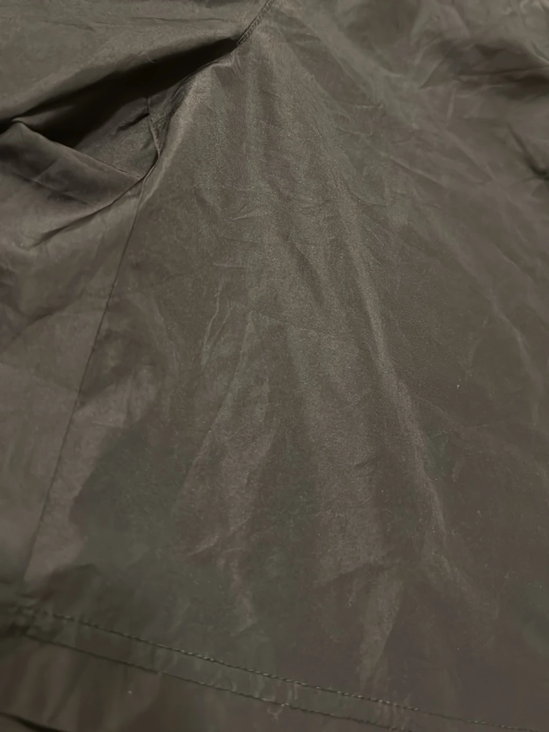 Svarta loose shorts i syntet - 1