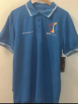 Blå WOC 2016 Tröja - Blå WOC 2016 Tröja i skönt och luftigt material. Original pris: 500kr 