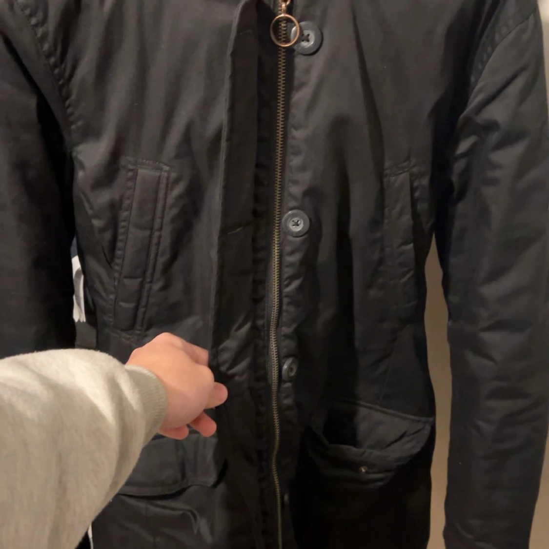 Svart parkajacka från Etirel, strl 40 - 1