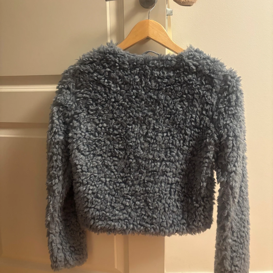 Blå teddyjacka från H&M Divided XS - 2