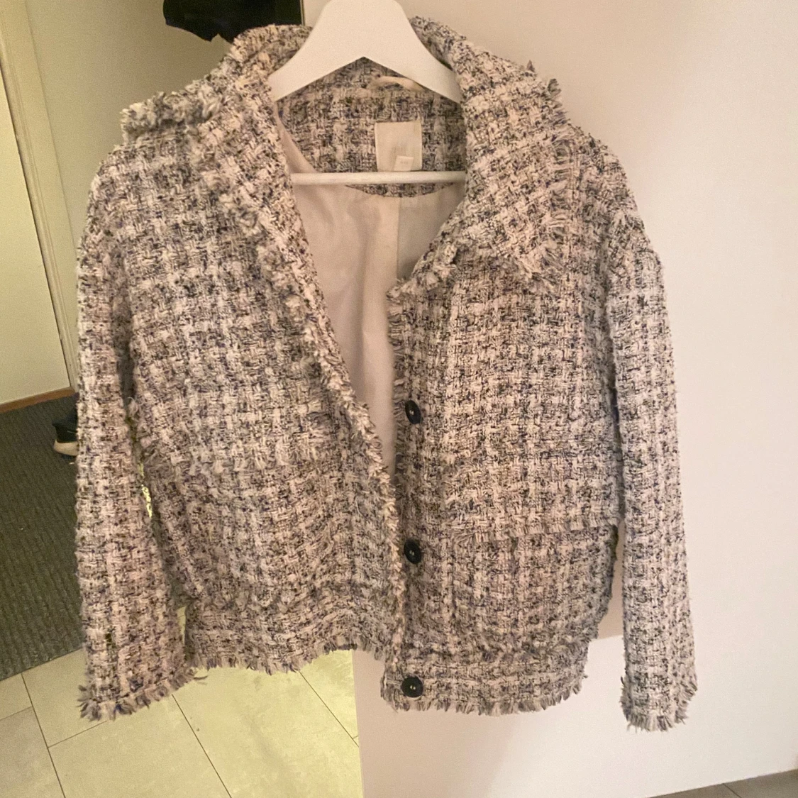 Rutig tweedjacka från H&M XS