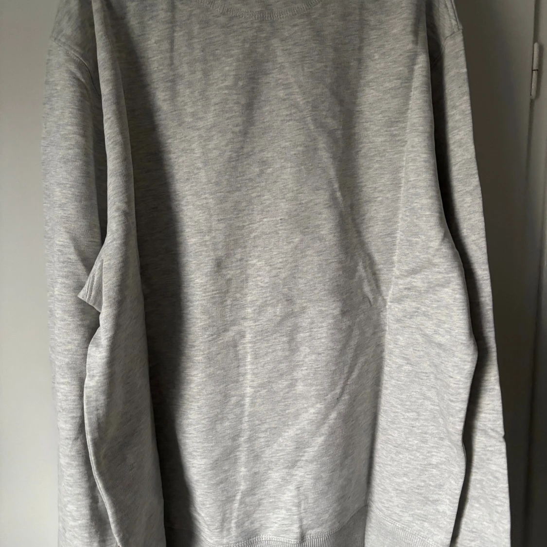 Grå sweatshirt från Jack & Jones - 4