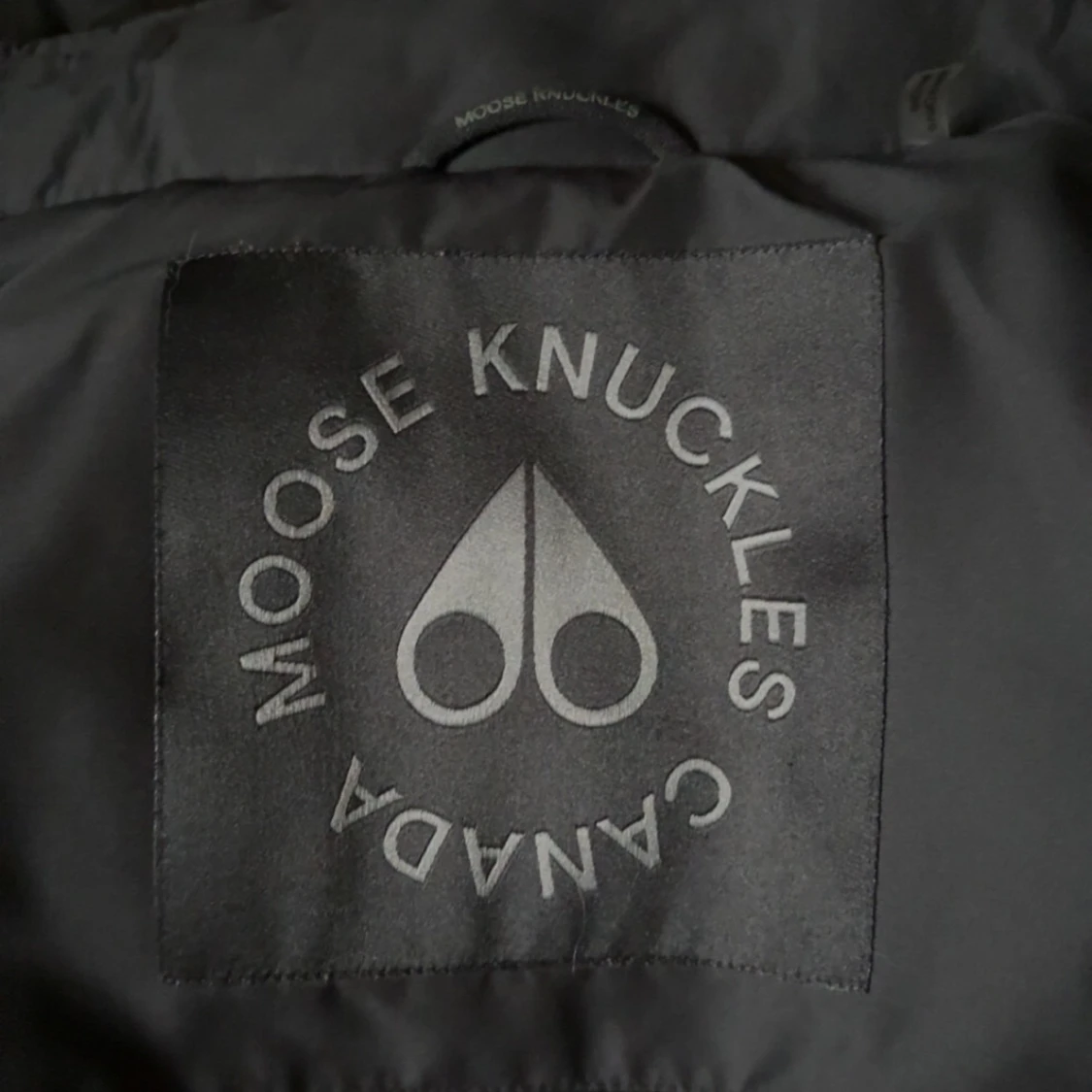 Svart pufferjacka Moose Knuckles - 3