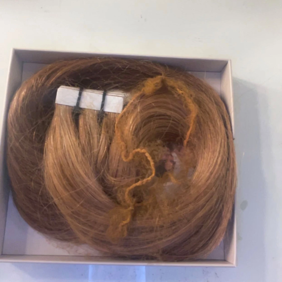 Tape extensions  med brunt äkta hår från Myextensions - 1