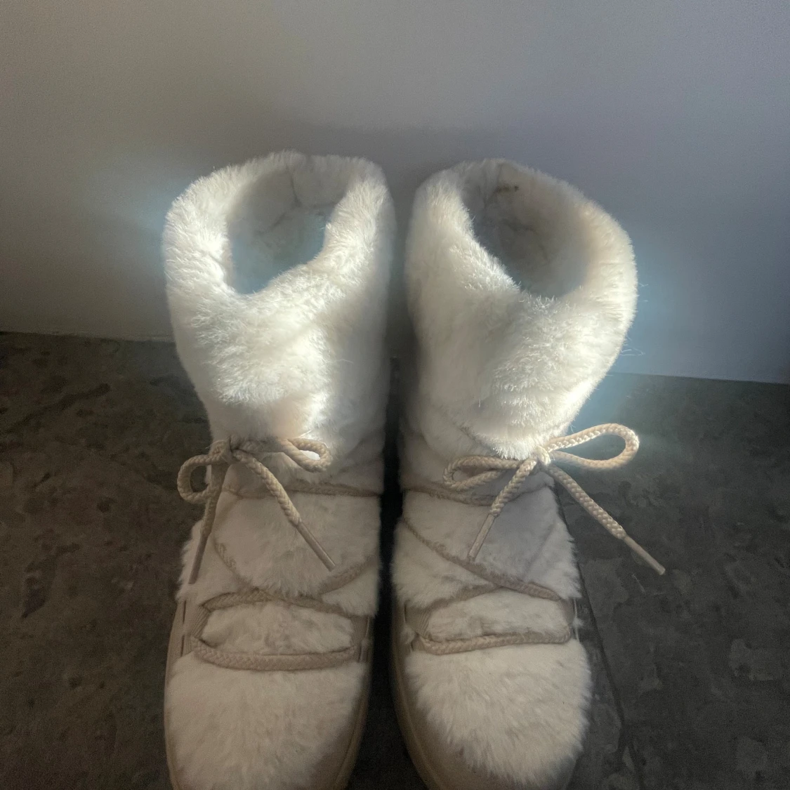 Inukkidupes i storlek 37 - 1