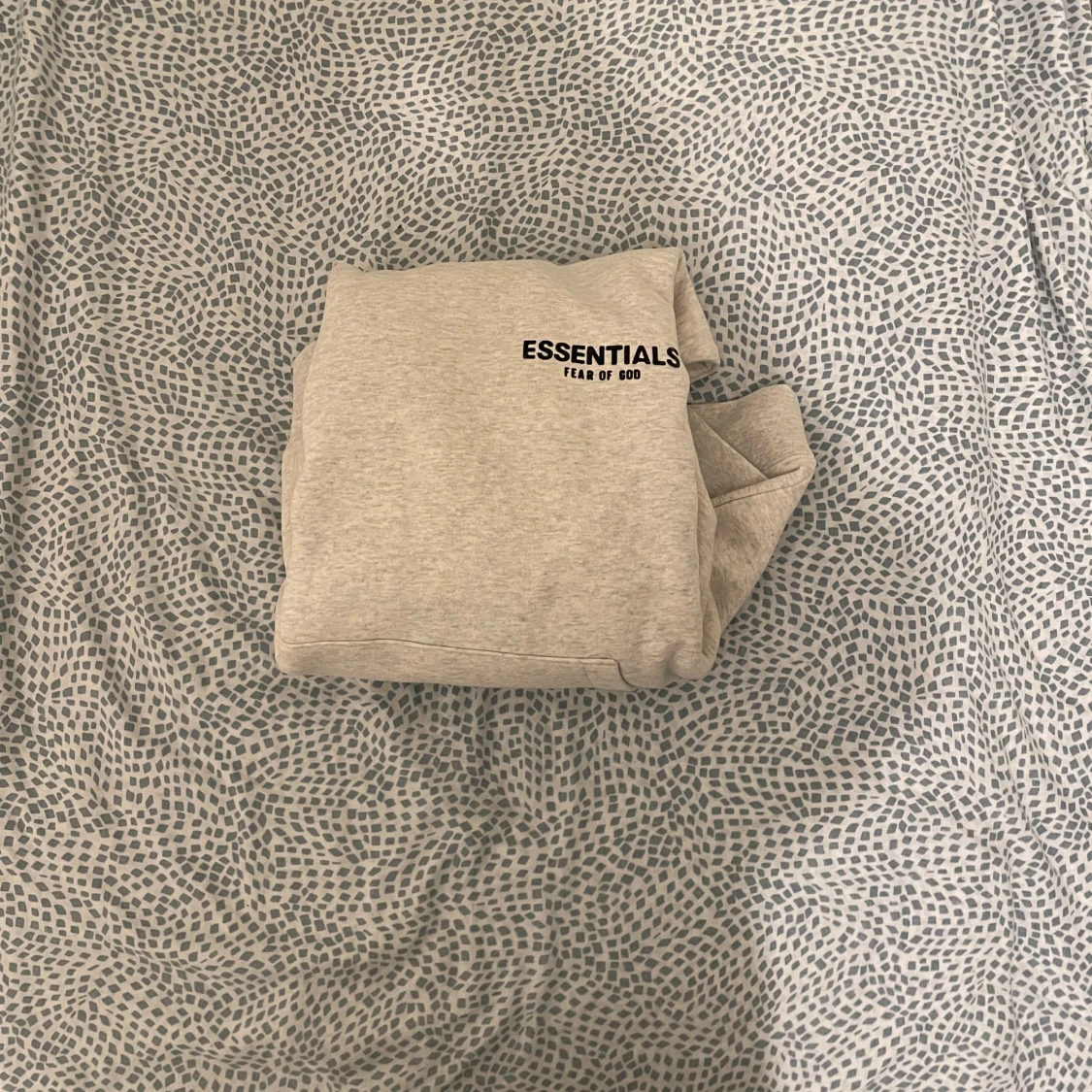 Ljusgrå Essentials Fear of God hoodie - 4