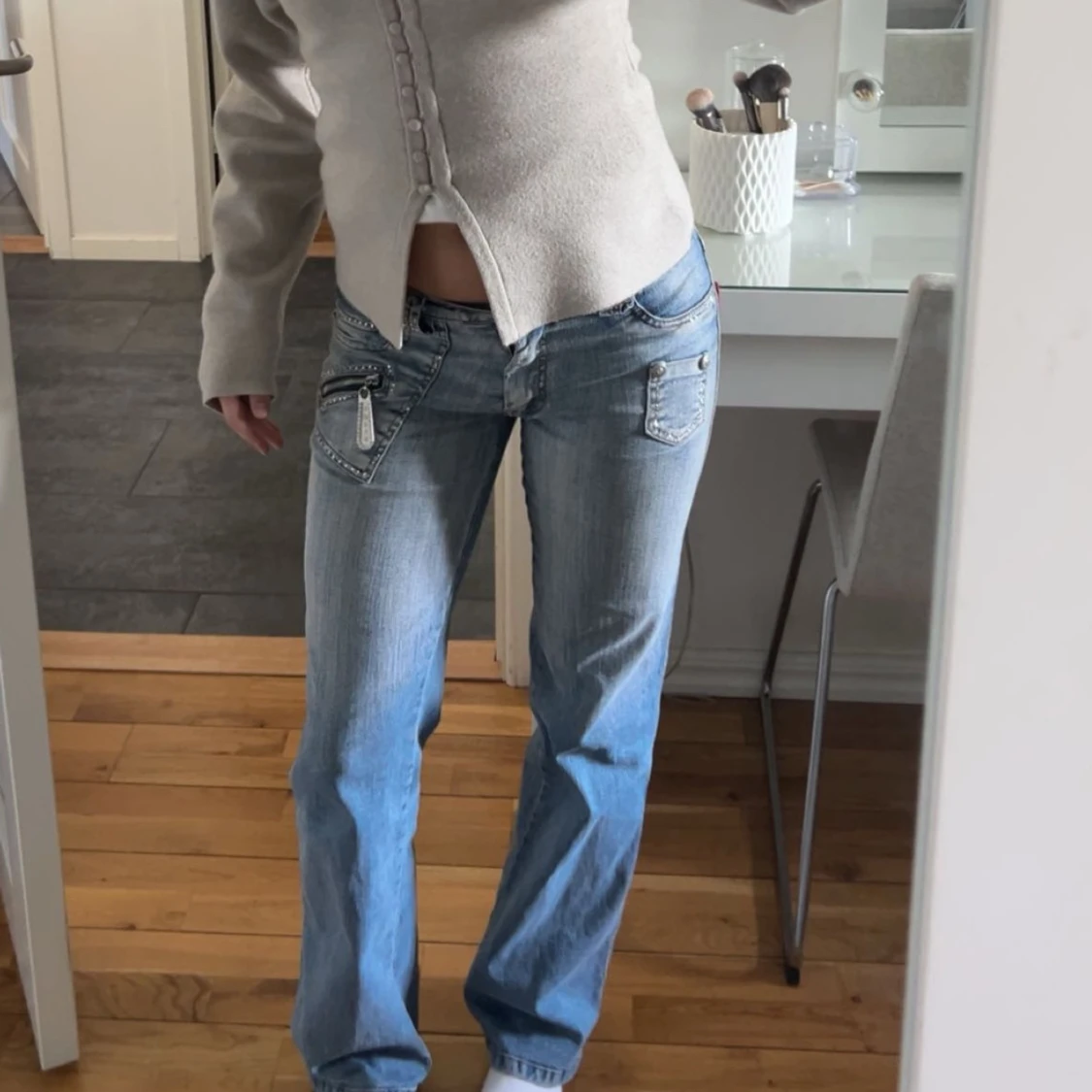 Ljusblå bootcut jeans - 3