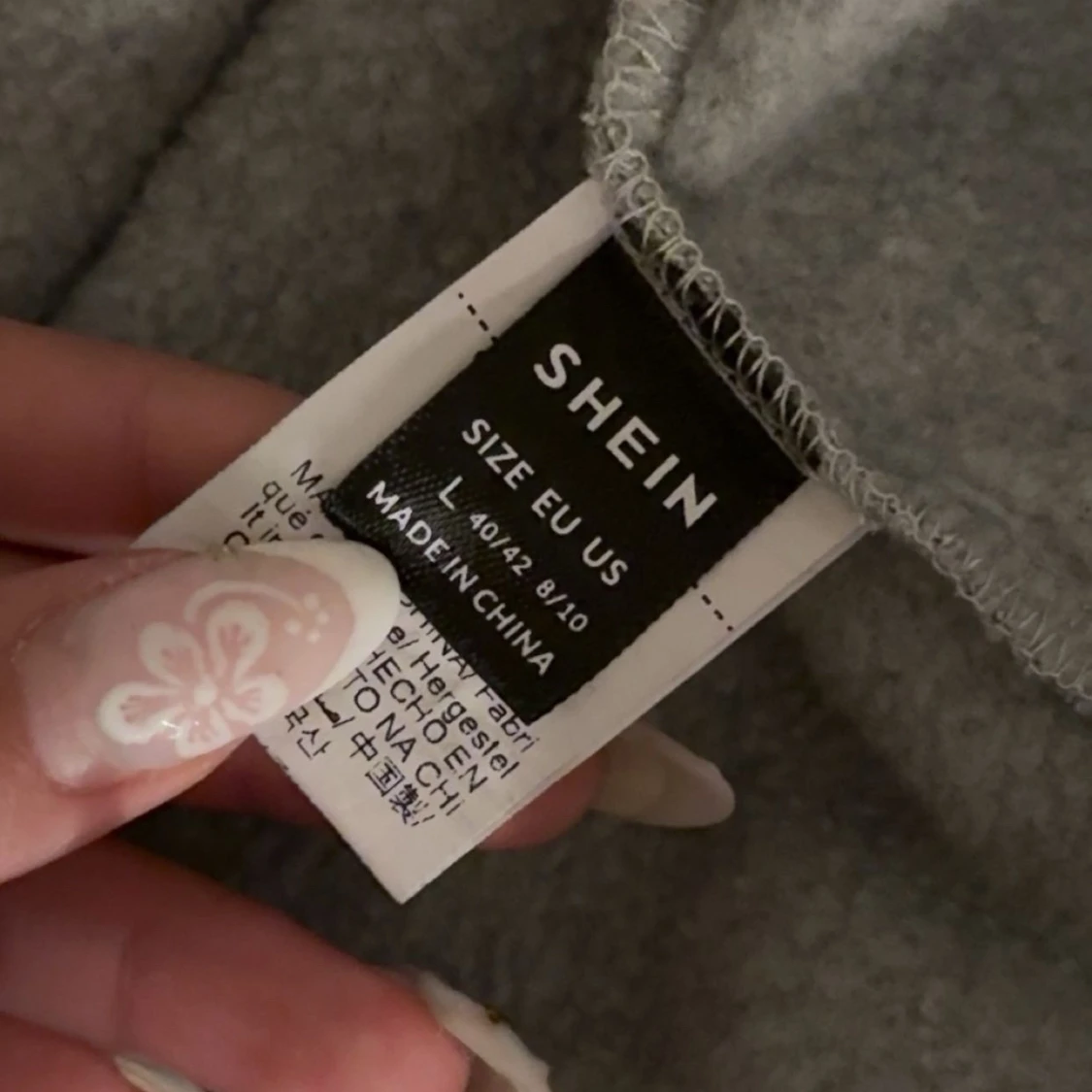 Grå hoodie med dragkedja - 1