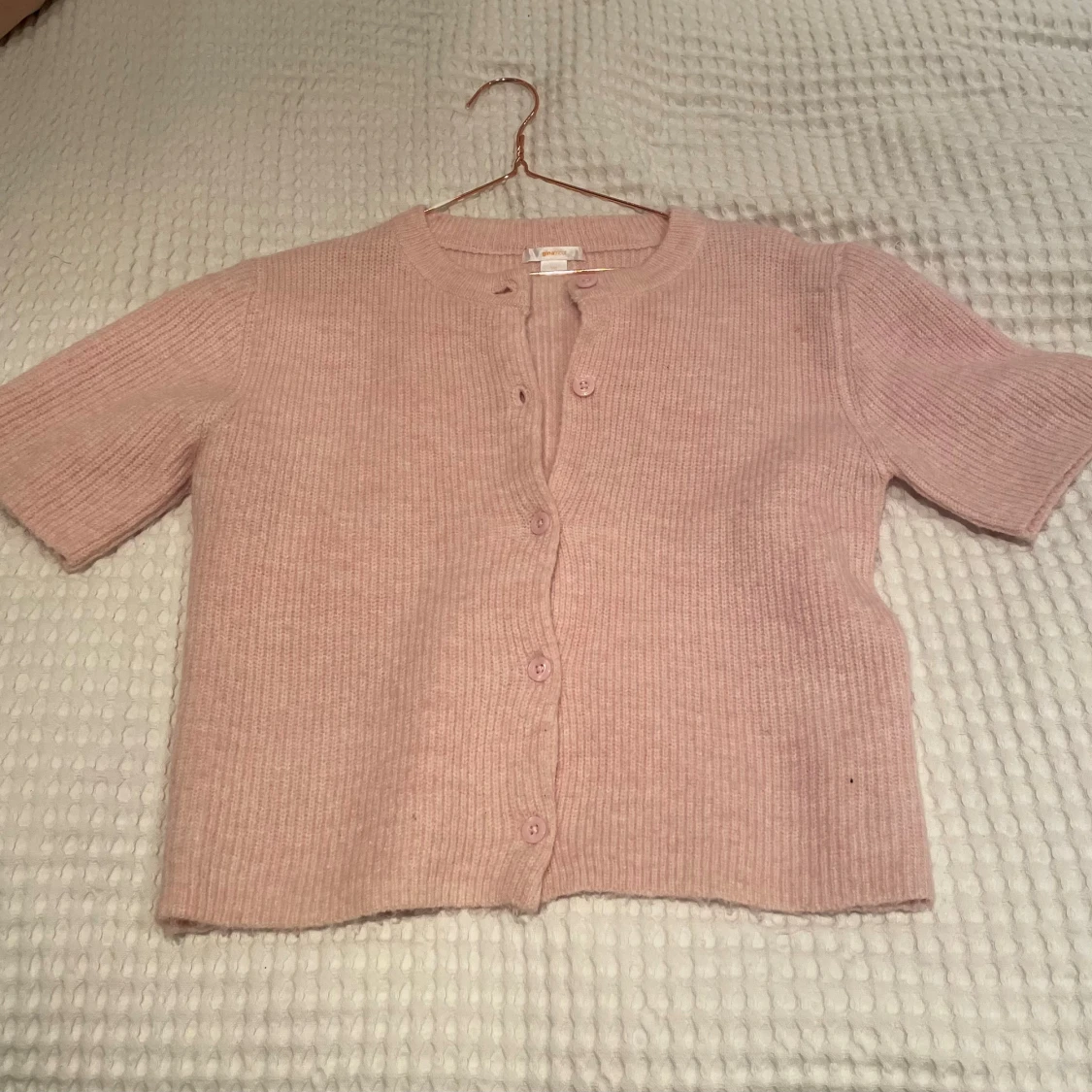 Ljusrosa kofta från Gina Tricot - 1