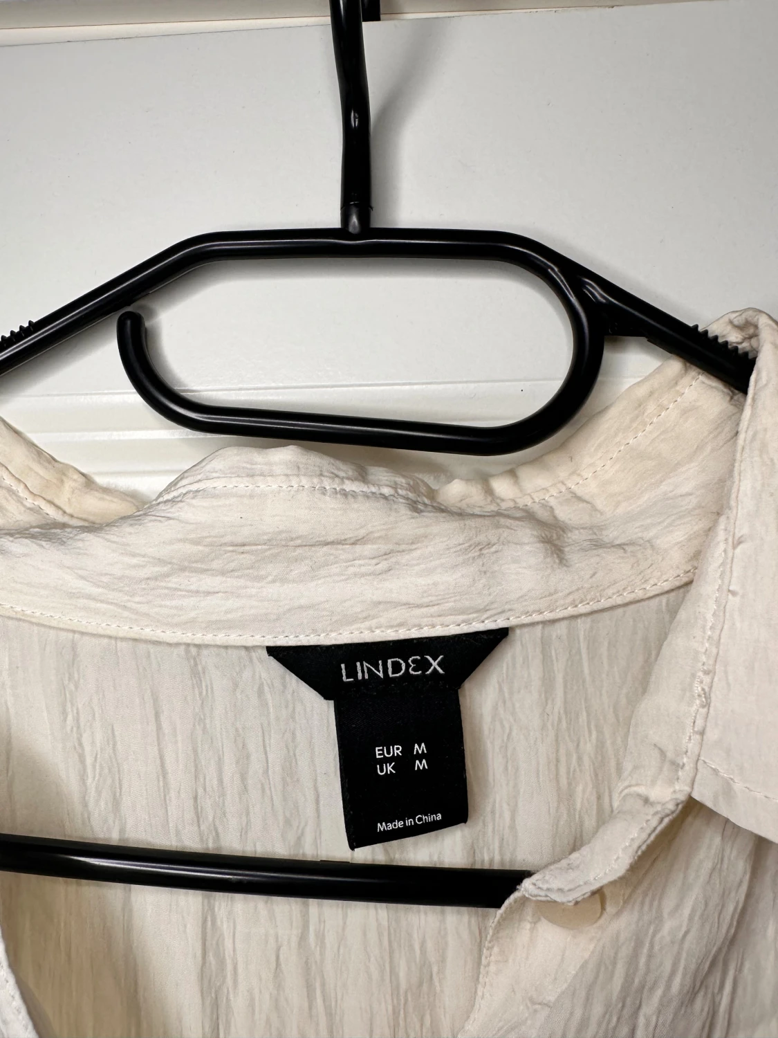 Oversized vit skjorta från Lindex - 2