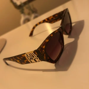 Solgalsögon nya - Miss dior nya! 