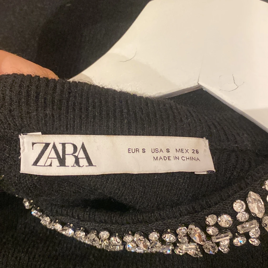 Svart stickad tröja från Zara - 2